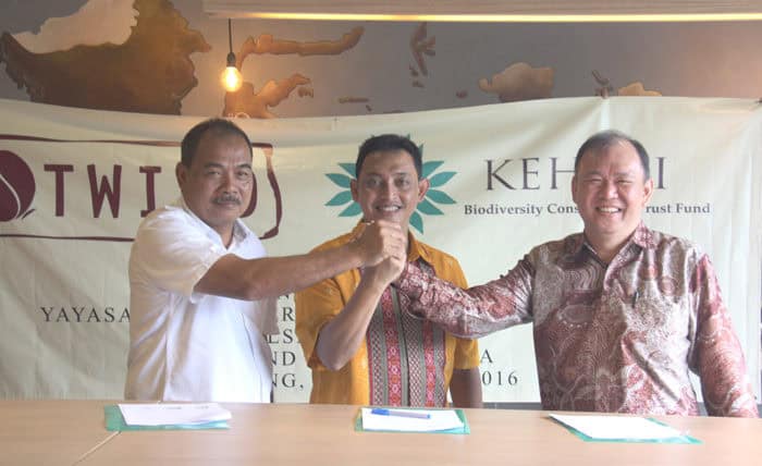 Kerjasama penjualan kopi antara PETRA dengan Twind Coffee.